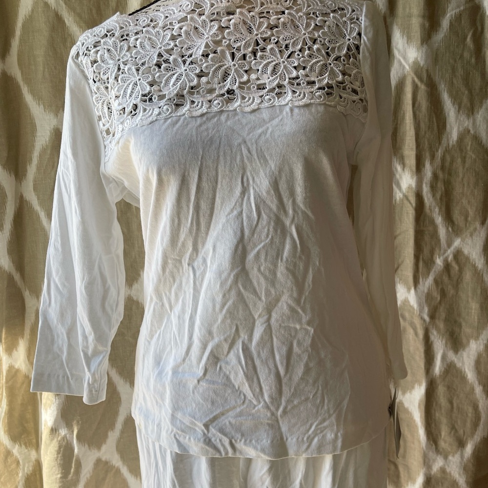White lace lounge suit set